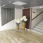 Szálloda Sercotel Cuatro Postes