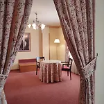 Sercotel Cuatro Postes Szálloda