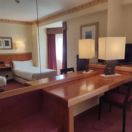 Sercotel Cuatro Postes Hotell