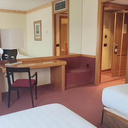 Sercotel Cuatro Postes 4* Ávila