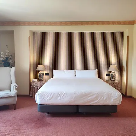 Hotel Sercotel Cuatro Postes