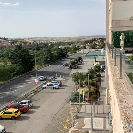 Szálloda Sercotel Cuatro Postes 4*