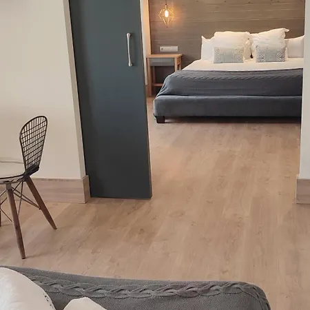 Szálloda Sercotel Cuatro Postes