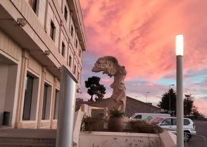 Hotel Sercotel Cuatro Postes 4*