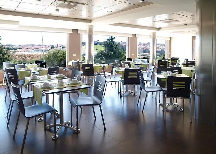 Sercotel Cuatro Postes Авила